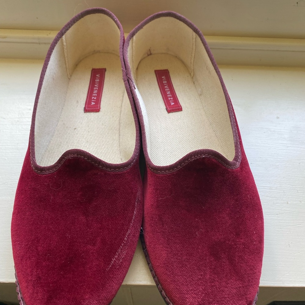 Vibi Venezia Red Velvet Slippers
